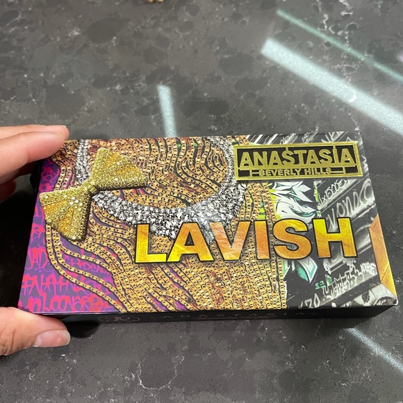 Anastasia (ABH) Lavish Limited Edition Palette